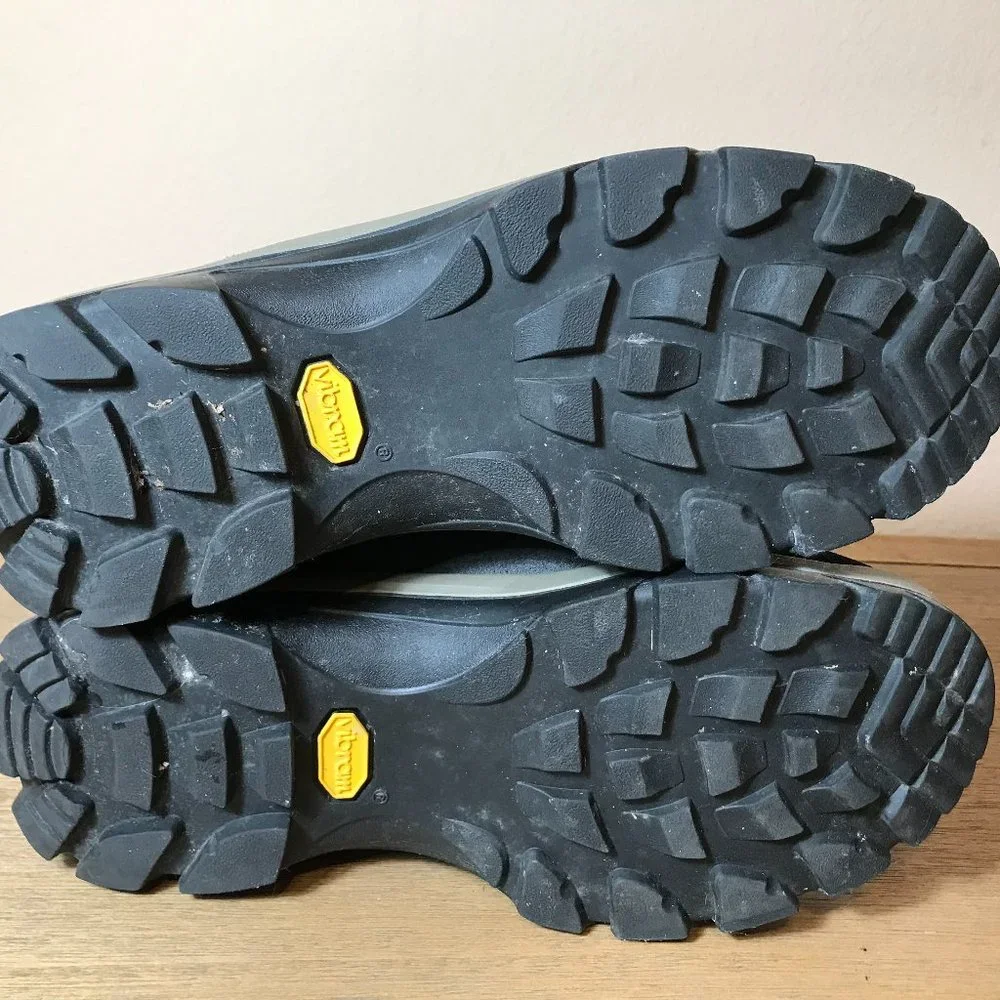 L.L.Bean Gore-Tex Hiking Shoes Vibram Soles Grey/Blue - Picture 8 of 8